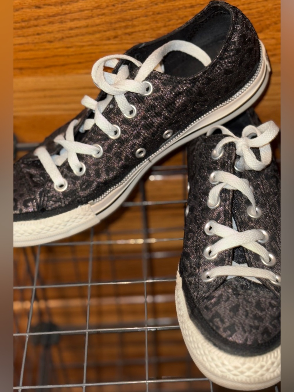 Converse All-Star Chucks Sparkle Leopard-Print Low-Top Sneakers (W8/M6) - Picture 3 of 15